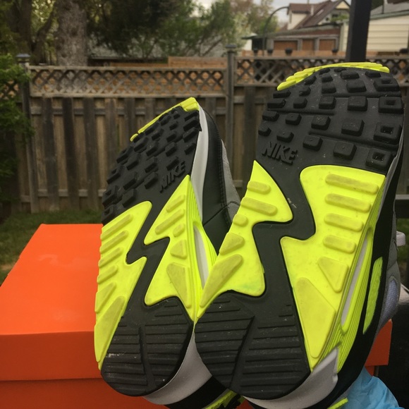 Air Max 90 ‘Volt’ 2020 - Picture 8 of 8